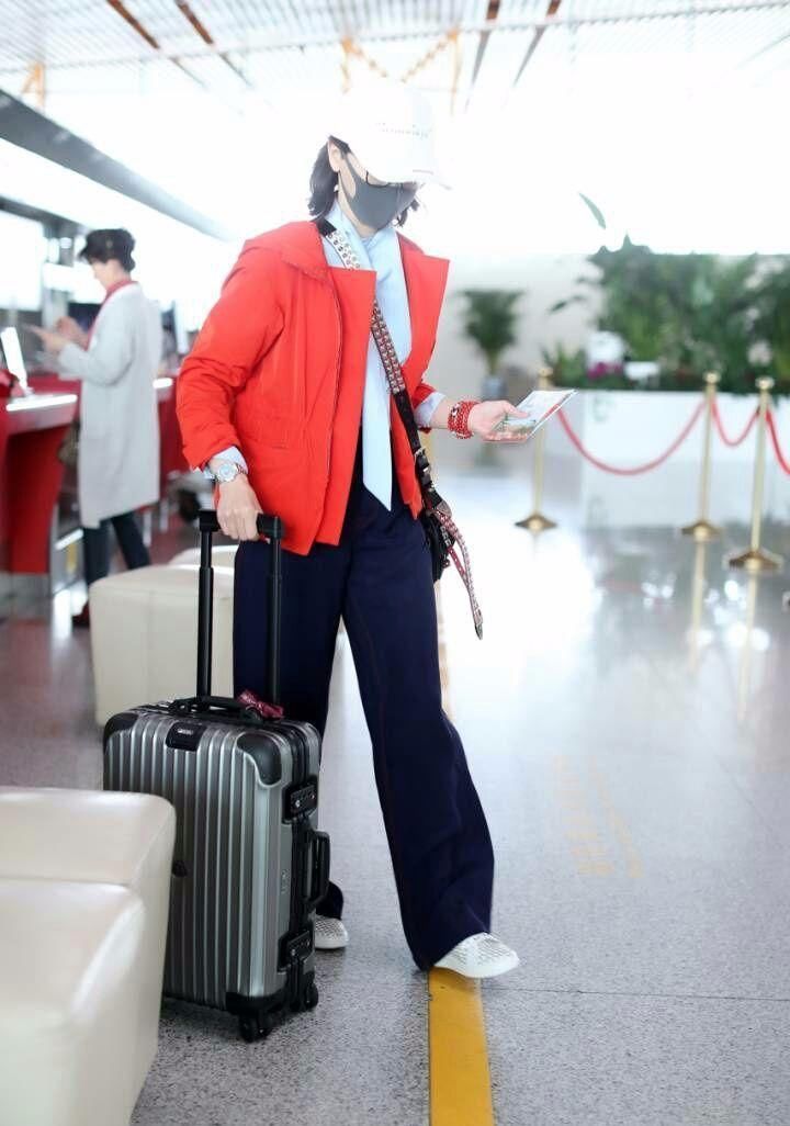 陈数明明41岁!可看照片总觉得她才18!网友:p图都p不来的气质!