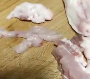四平这家超市卖的猪肉有寄生虫?官方回应:查无此店,属谣传信息
