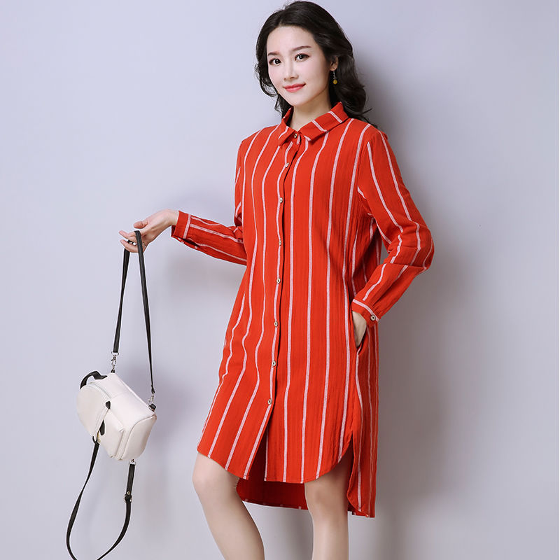 女神不一定要长得多好看,穿这些衬衫,真的美翻整个秋季