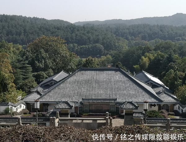 湖南最“霸气”的县级市，仅有12万人，不仅有高铁，还打算建机场