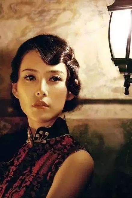 真养眼!勾魂女子旗袍照片!