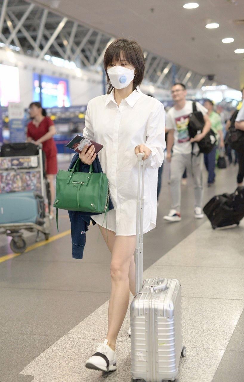 王子文全靠短裤穿出大长腿,不然她这身高,怎么一点都看不出来!