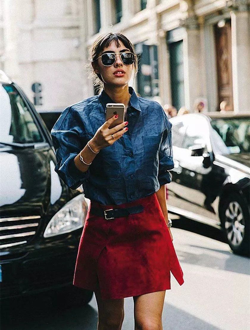 唐嫣宋茜亲自告诉你，秋冬穿什么流行色最显白!