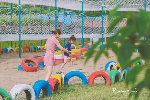 群山之巅寻一处森林乡居，京郊房山赏秋胜地推荐