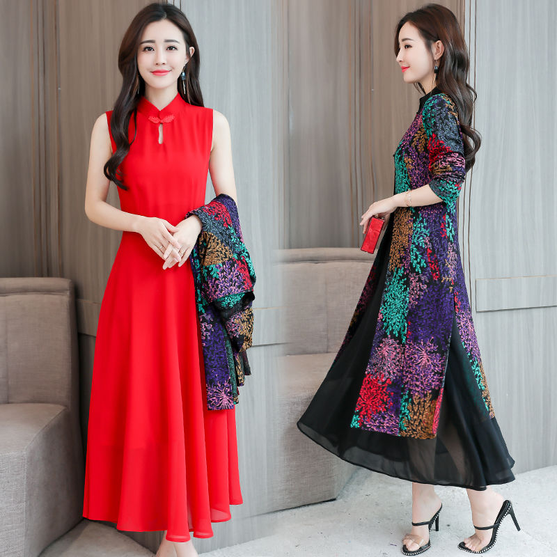 新出的秋装连衣裙，释放女性魅力，不止一点点的好看