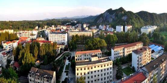 中国第一座跨海大桥，历经千年不倒，原因竟是用动物加固桥梁