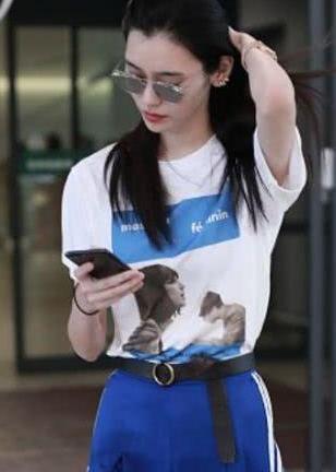 奚梦瑶减肥成功，29岁居然穿成19岁的女大学生，网友：还是露腿吧