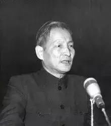 陈云：领导干部要警惕 “抬轿子、吹喇叭”的人