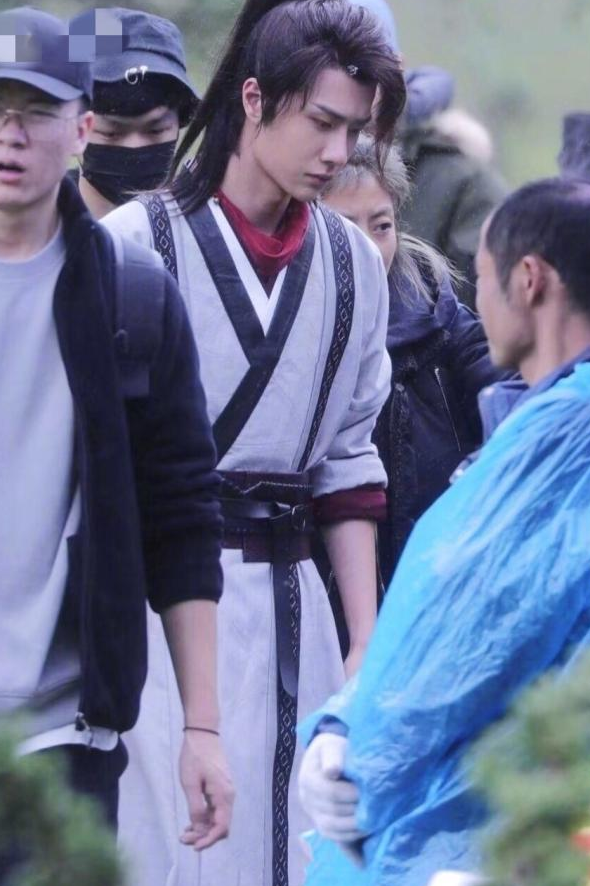 赵丽颖王一博道歉