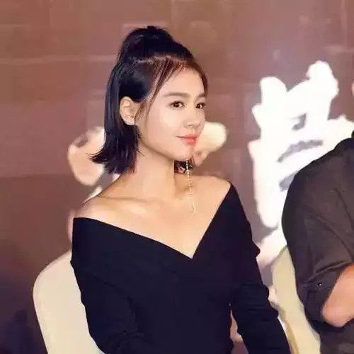 这四款热门发型让你美回18岁，减龄妥妥的!