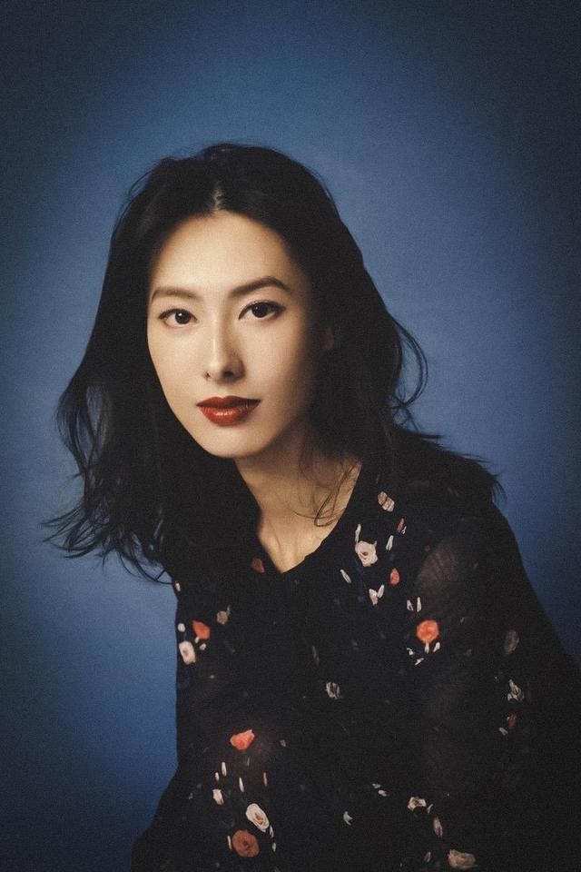 『正面回应』梁洛施李泽楷9年后罕见合体，生仨娃都未嫁豪门，如今能圆梦吗？
