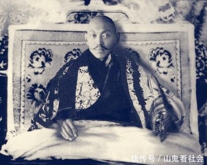 印度总督逼班禅跪拜英国太子，班禅：我只跪拜我大皇帝，其余不行