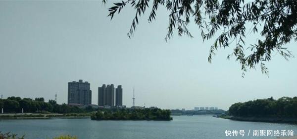 河南一个曾是内陆特区, 现仍有人民公社的市