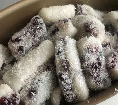 香甜■教你4步，做香甜软糯的糯米糕，芝士和它搭，咬一口就“爆浆”！