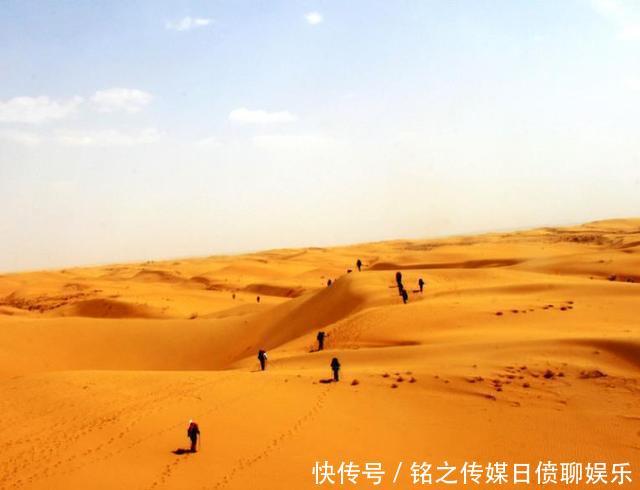  湖泊：国内最“争光”沙漠，治理25年遍布湖泊，如今收益高达百