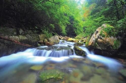 贵州旅游好去处！走进“黔南第一山”都匀斗篷山，体验仙境之美