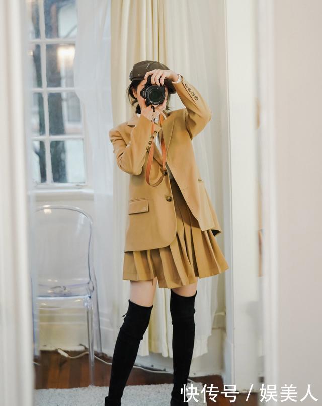  「白鞋」女人过了30岁，少穿“裤子+小白鞋”，瞧三木这样搭，时髦上档次