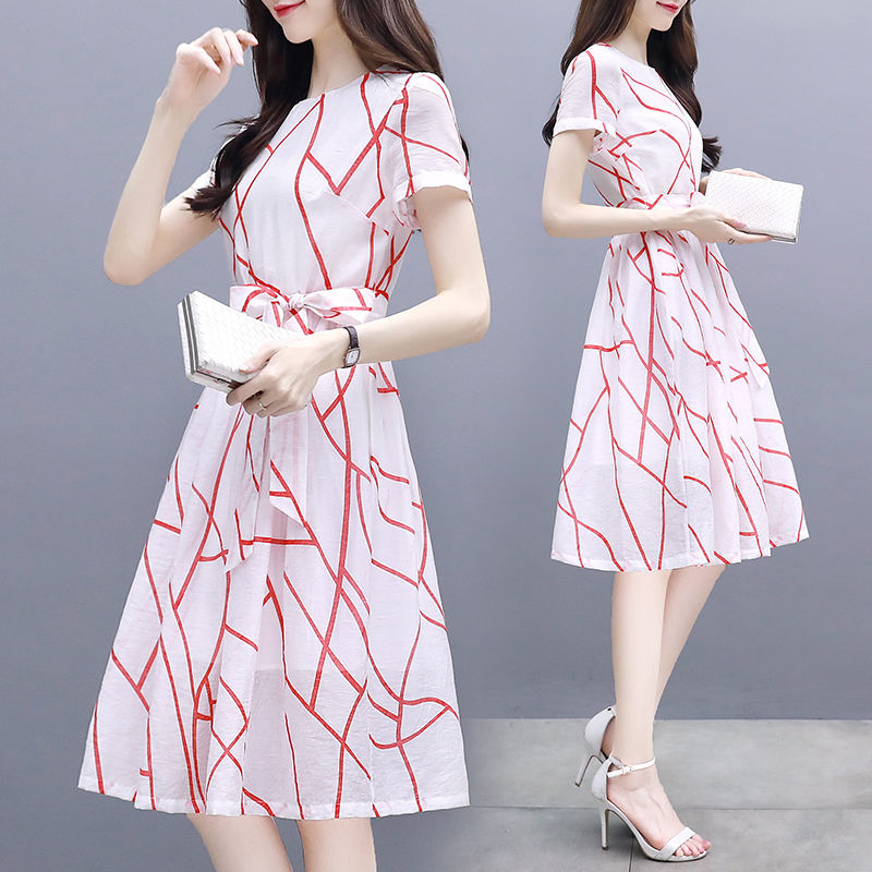 意想不到!这时尚“A字裙”竟如此倾国倾城!四五十岁女人穿正好