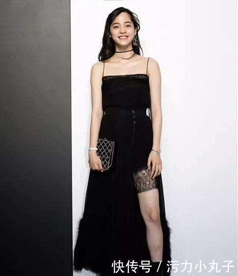 年轻的资本,欧阳娜娜的吊带裙,真的是怎么穿都好看