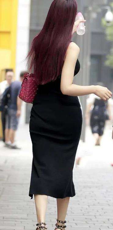 街拍：图6你敢娶吗? 我觉得我还是娶图8好了