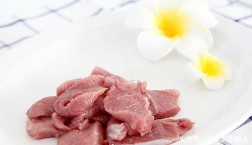 『肉质』肉冷冻多久就不能吃?超过时间会变“僵尸肉”,宁愿扔掉也别吃
