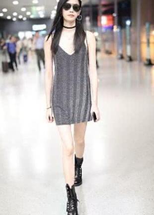 奚梦瑶减肥成功，29岁居然穿成19岁的女大学生，网友：还是露腿吧