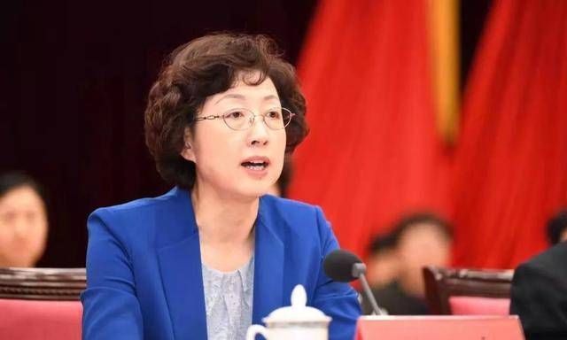  正式调动：组织部发函想借调你，环保局想正式调你，你该怎么办