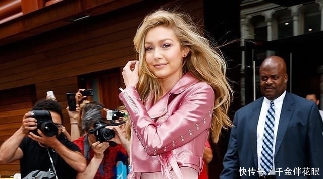  Hadid@超模Gigi Hadid的护发贴士：经常染烫还能保持头发如丝般柔顺