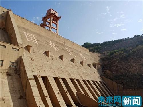 一座坝兴起一座城 这座让天鹅流连忘返的城市靠什么立于黄河之上