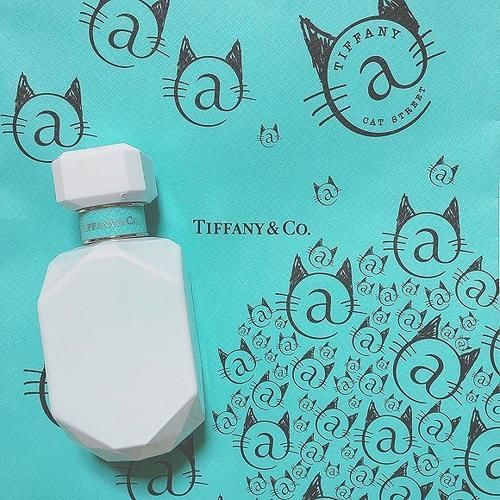 「宜家」是日美好事物宜家和必胜客合作肉丸披萨,LOEWE从日本陶瓷得灵感推新系列