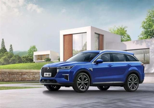  『上市』开拓者、CT4领衔，四月上市新车盘点，看看是否有你的菜