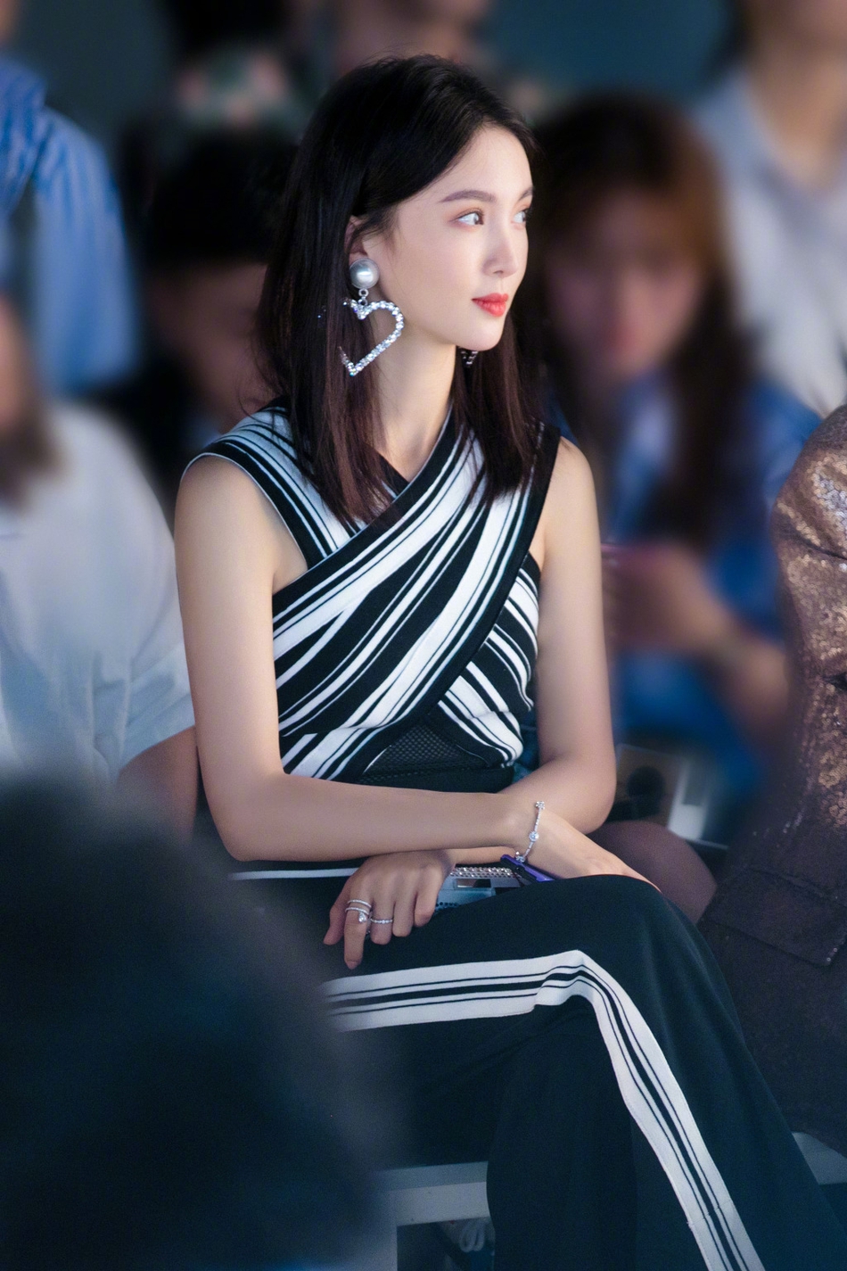 李冰冰景甜娜扎孟美岐金晨现身纽约时装周