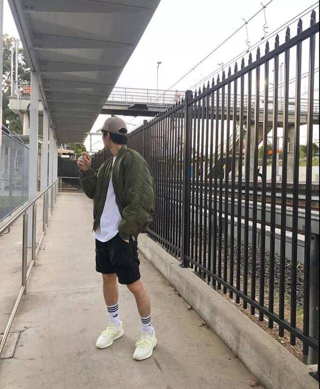 人人都买得起Yeezy的时代要来了