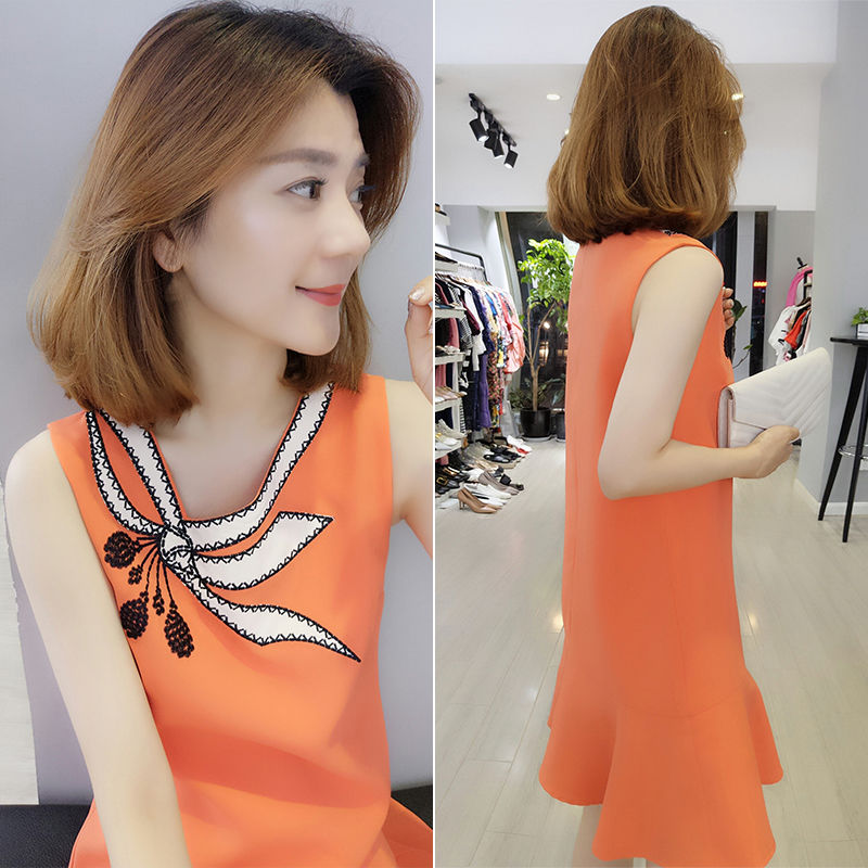 小个子侧脸模特又带新款来了!一眼就喜欢上前三款，老婆穿贼美