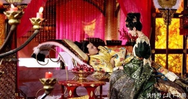 「皇帝」此女是名妓,因太美成皇帝宠妃,最后被皇帝肢解,腿骨还做成乐器