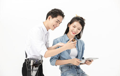  染过的头发■染发剂可以停留多长时间 多长时间最合适