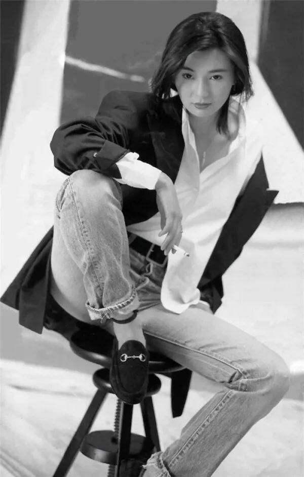 林青霞、朱茵、张曼玉......有一种美，叫风情万种