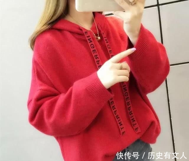 『气质』女人工资上四千,建议穿这“流苏装”,洋气嫩美,谁见都夸漂亮