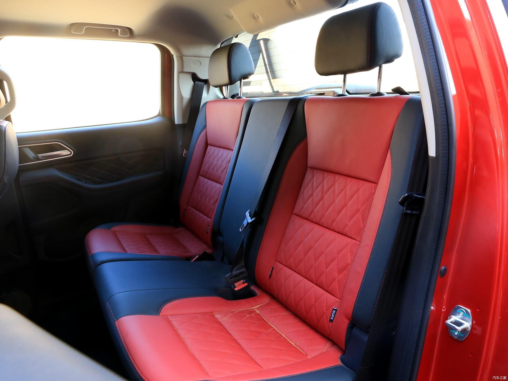  [强悍]三把差速锁/越野能力强悍 长城炮越野版4月上市