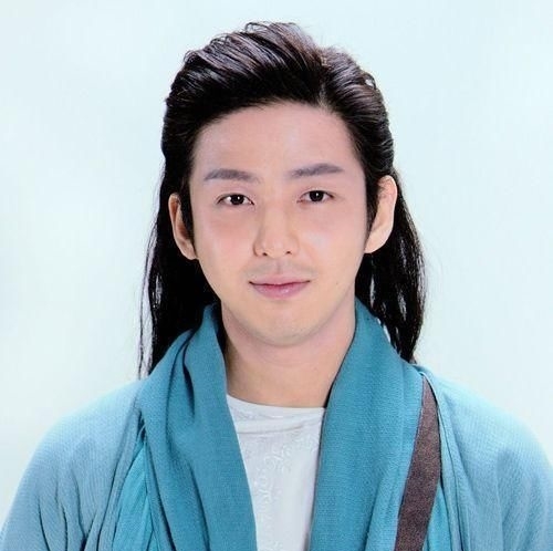 天龙八■经典人物“段誉”的5位饰演者,前4位都是模仿,最后个的才是精髓