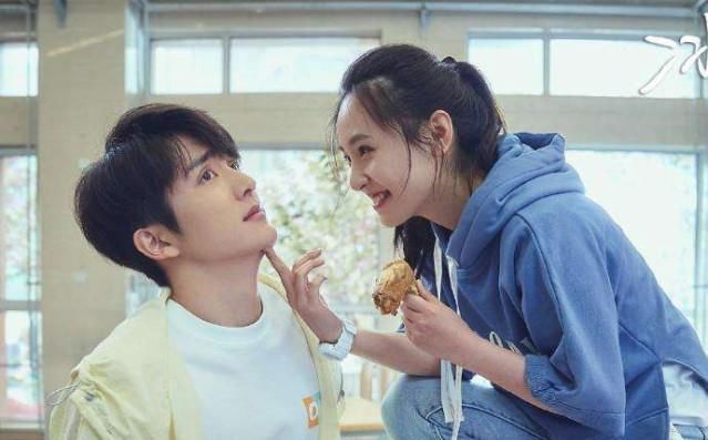 『校园爱情』萌系少女与冰山男神是绝配, 6部高甜剧演绎最美校园爱情