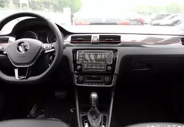 很廉价大众车, 车感比捷达好太多, 省油舒适, 不到6万销量却惨淡