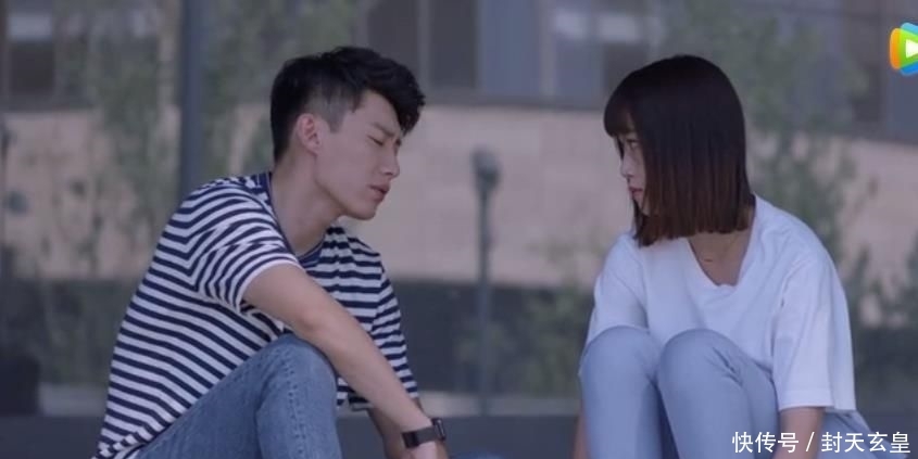 【科东】《精英律师》感情线留白?两细节表明何赛正式恋爱,罗槟没选戴曦
