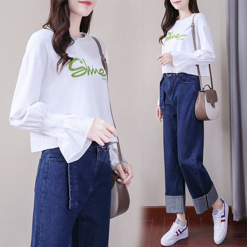 偷偷告诉你，裙子不流行了，今年流行这样套装，美的款款想买