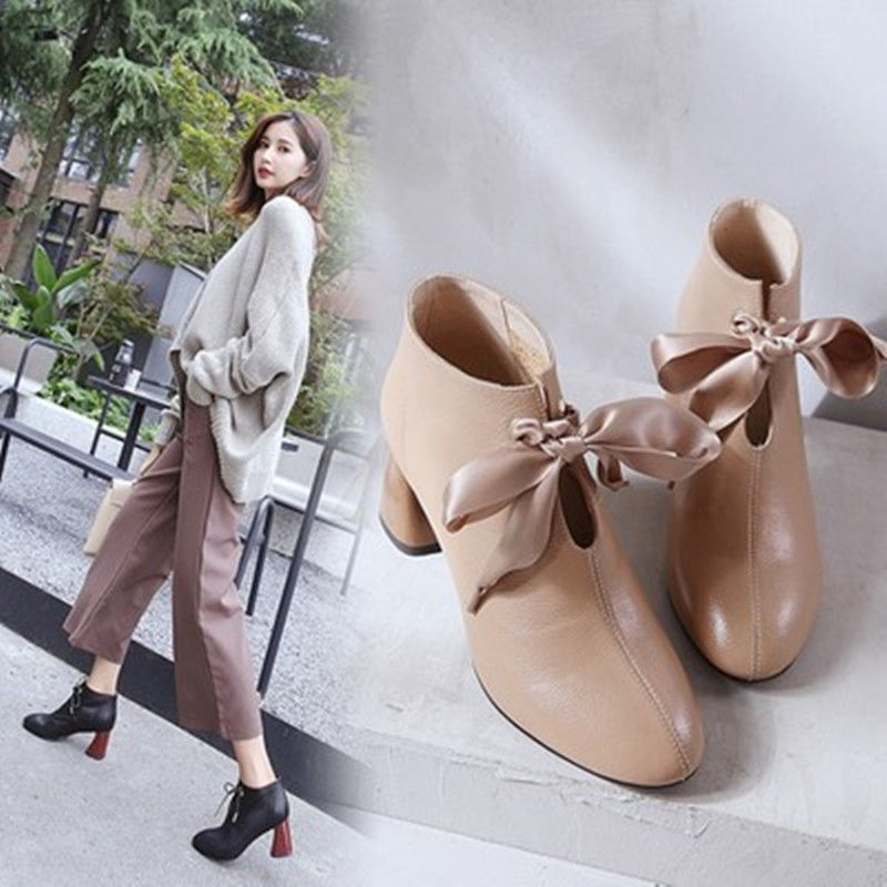 升级版马丁靴，搭小脚裤或裙子都让你美丽加分，好货不等于昂贵