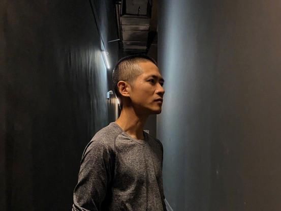  『公里』18分跑5公里，38岁韩寒长跑记录简直是大神级，他好像在逆生长