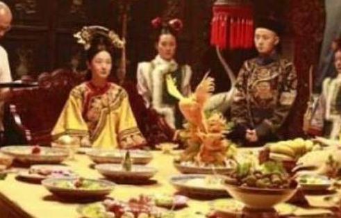 朱元璋每天都吃什么？比不上慈禧，但有一样东西朱元璋每天必吃