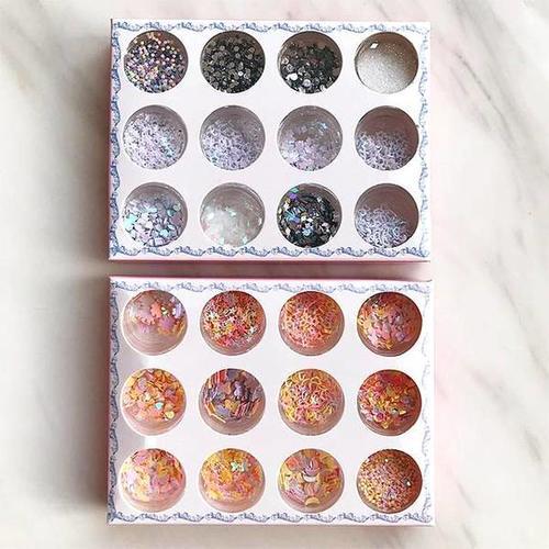 秋意浓，精致美甲加持你的时尚气质