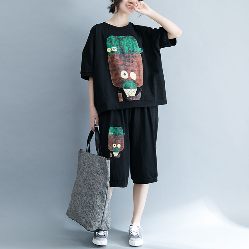 姐姐穿着这些上衣真的非常精致显年轻，我忍不住都要买