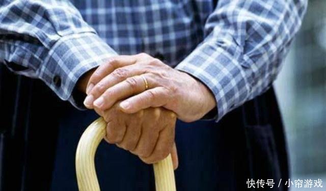 2019年事业单位在职职工调资，那退休职工呢看完明白了